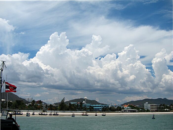 Hey Pandas, Share The Best Pics You Took Of The Sky (Closed)