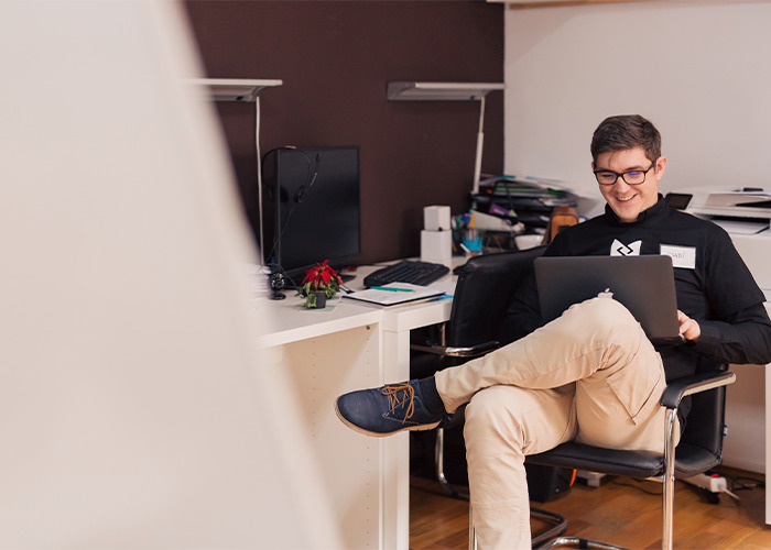 30 People Spill The Tea About Coworkers That Did Something Absolutely Crazy And Still Didn’t Get Fired 30 People Spill The Tea About Coworkers That Did Something Absolutely Crazy And Still Didn’t Get Fired