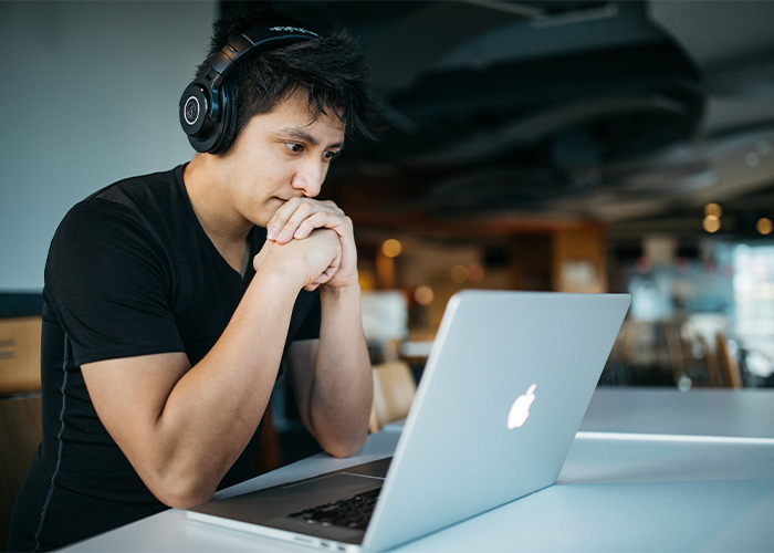 30 People Spill The Tea About Coworkers That Did Something Absolutely Crazy And Still Didn’t Get Fired 30 People Spill The Tea About Coworkers That Did Something Absolutely Crazy And Still Didn’t Get Fired