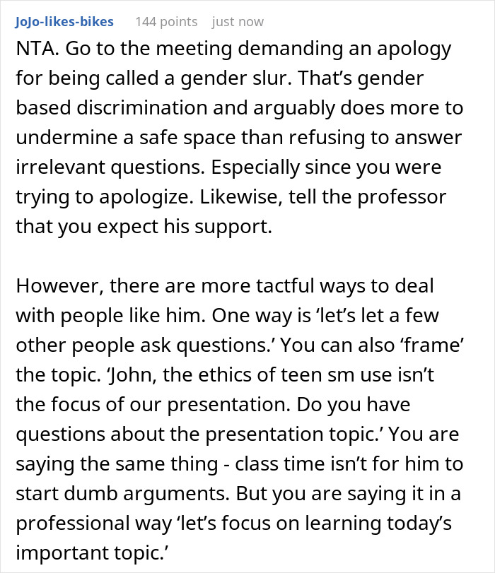 Woman Annoyed With Guy In Class Asking Irrelevant Questions About Her Presentations Shuts Him Down, Is Expected To Apologize Woman Annoyed With Guy In Class Asking Irrelevant Questions About Her Presentations Shuts Him Down, Is Expected To Apologize
