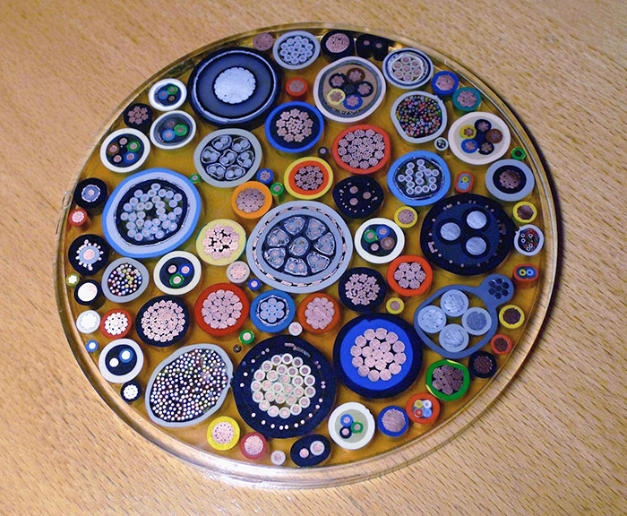 50 Times Things Got “Opened” And People Saw Interesting Things Inside (New Pics) 50 Times Things Got “Opened” And People Saw Interesting Things Inside (New Pics)