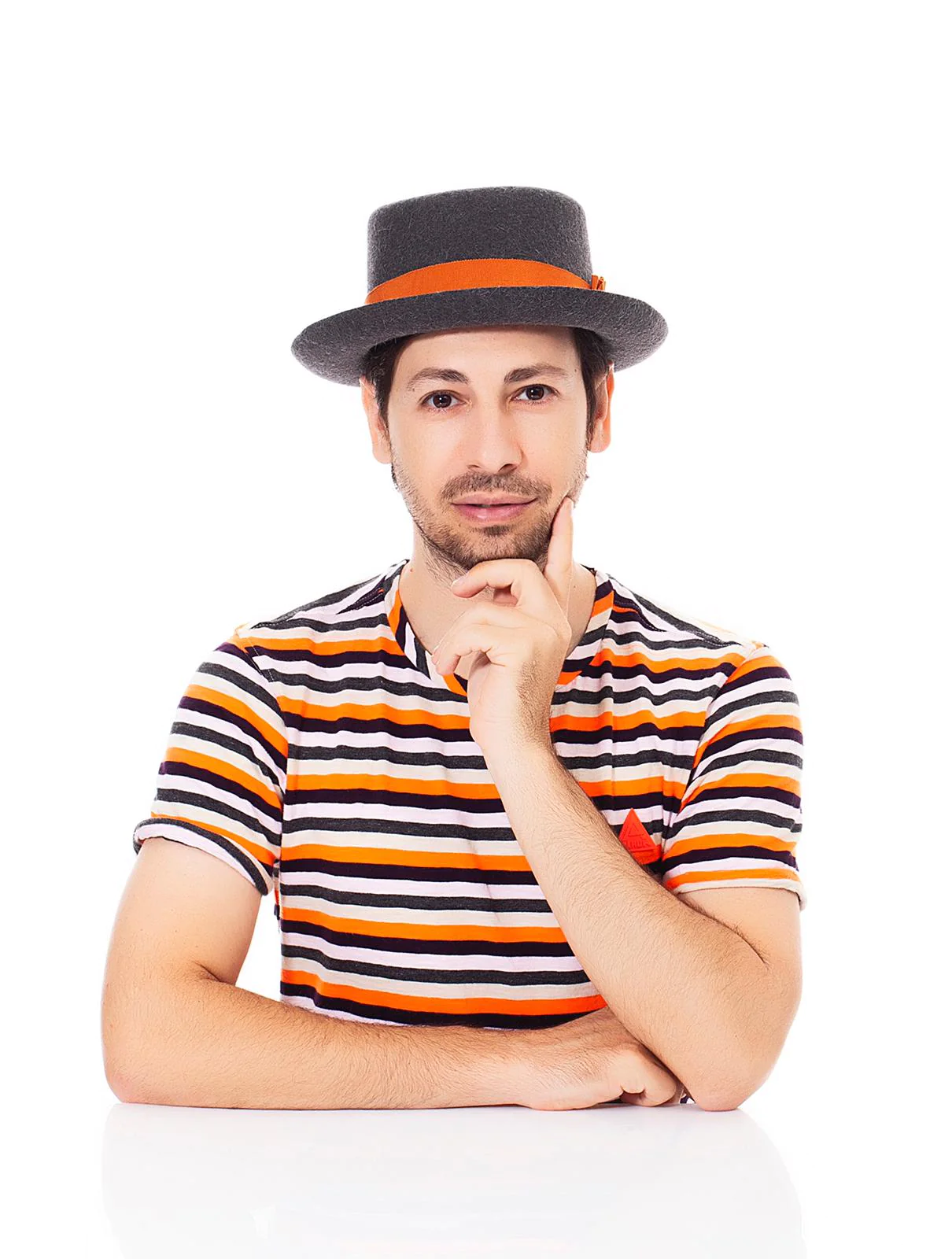 This Millinery Designer Creates The Craziest Headpieces And Hats That I’ve Ever Seen (62 Pics) This Millinery Designer Creates The Craziest Headpieces And Hats That I’ve Ever Seen (62 Pics)