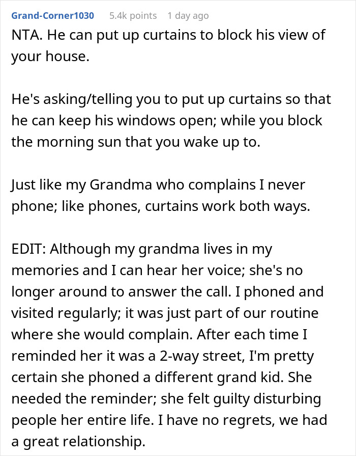 Guy Refuses To Cover Up And Continues To Sleep Naked Even Though Neighbor Says He’s A “Menace To The Neighborhood” Guy Refuses To Cover Up And Continues To Sleep Naked Even Though Neighbor Says He’s A “Menace To The Neighborhood”