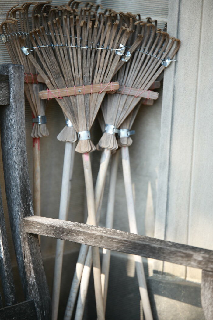 29 Skeletons In The Closet That These Folks Still Hide From Their Families, As Shared Online 29 Skeletons In The Closet That These Folks Still Hide From Their Families, As Shared Online