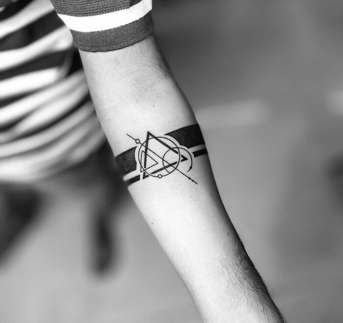 Show Off To The World With These 98 Armband Tattoos Show Off To The World With These 98 Armband Tattoos