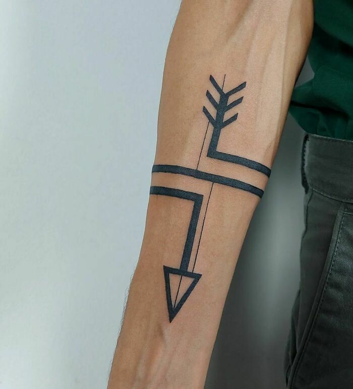 Show Off To The World With These 98 Armband Tattoos Show Off To The World With These 98 Armband Tattoos