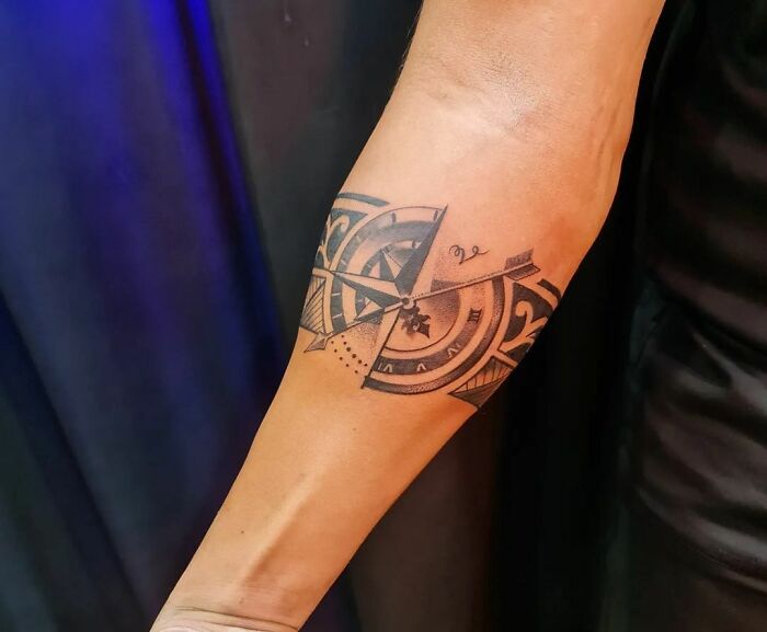 Show Off To The World With These 98 Armband Tattoos Show Off To The World With These 98 Armband Tattoos