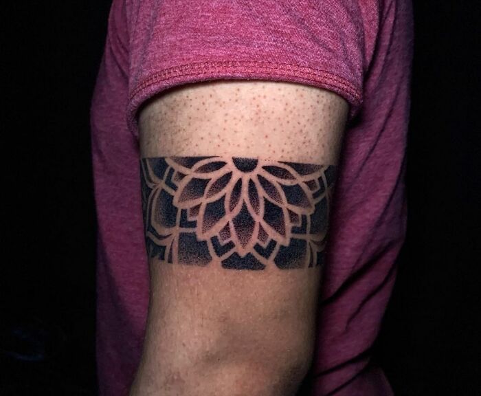 Show Off To The World With These 98 Armband Tattoos Show Off To The World With These 98 Armband Tattoos
