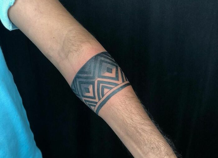 Show Off To The World With These 98 Armband Tattoos Show Off To The World With These 98 Armband Tattoos