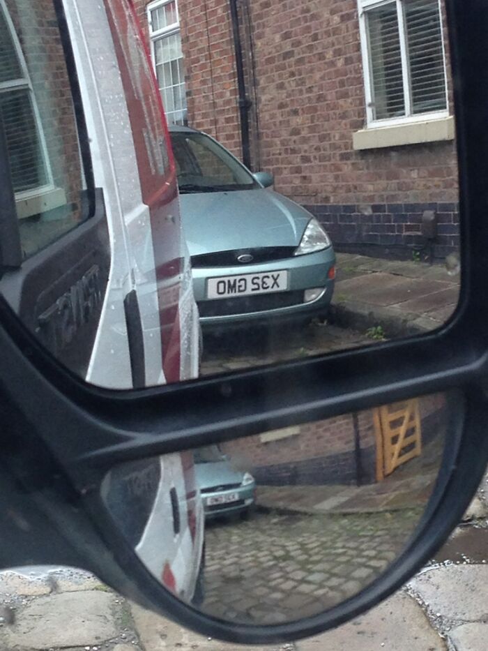 112 Funny Mirror Pics To Learn Some Photography Skills From 112 Funny Mirror Pics To Learn Some Photography Skills From