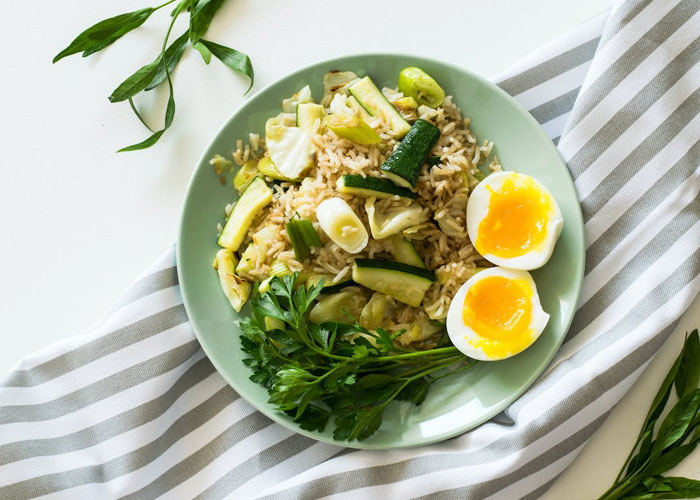 30 “Broke ‘Till Payday” Meals That People Swear By