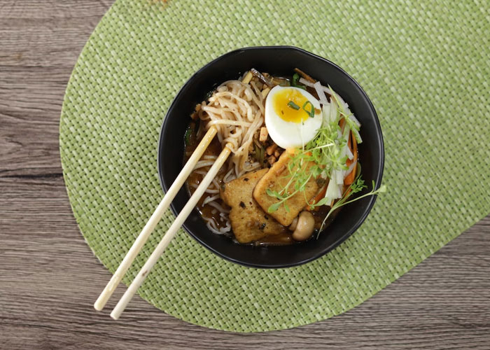 30 “Broke ‘Till Payday” Meals That People Swear By