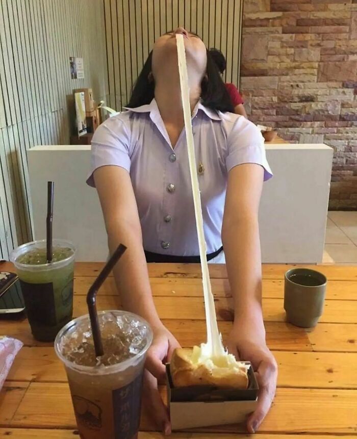 50 Of The Best “Chaotic Food” Pics That Might Raise A Few Questions (New Pics) 50 Of The Best “Chaotic Food” Pics That Might Raise A Few Questions (New Pics)