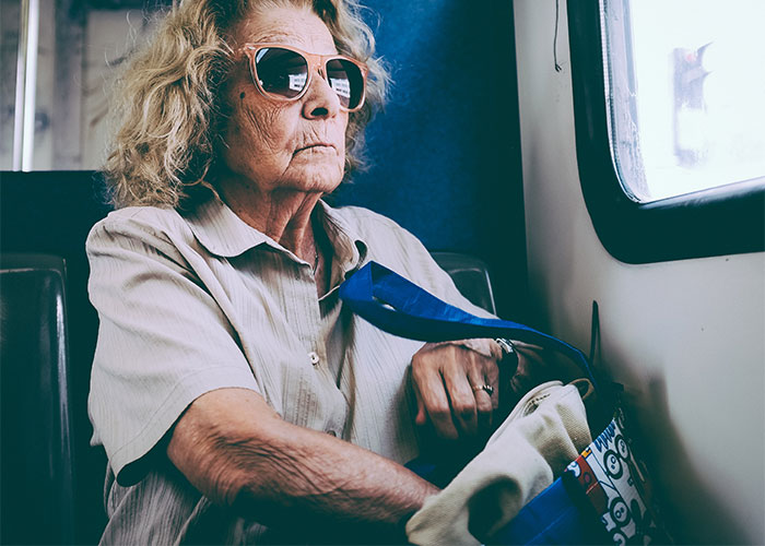 30 Brilliant Stories About The Most Memorable Moments People Ever Had With Complete Strangers