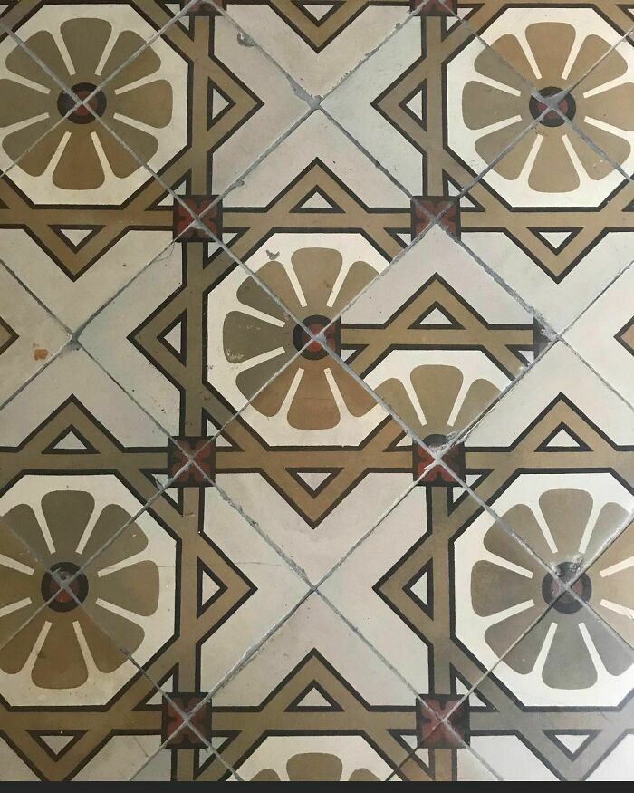 ‘Please Hate These Things’: 30 Absolutely Ridiculous Examples Of Home Decor Done Wrong (New Pics) ‘Please Hate These Things’: 30 Absolutely Ridiculous Examples Of Home Decor Done Wrong (New Pics)