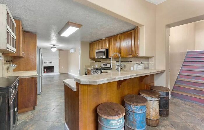 ‘Please Hate These Things’: 30 Absolutely Ridiculous Examples Of Home Decor Done Wrong (New Pics) ‘Please Hate These Things’: 30 Absolutely Ridiculous Examples Of Home Decor Done Wrong (New Pics)