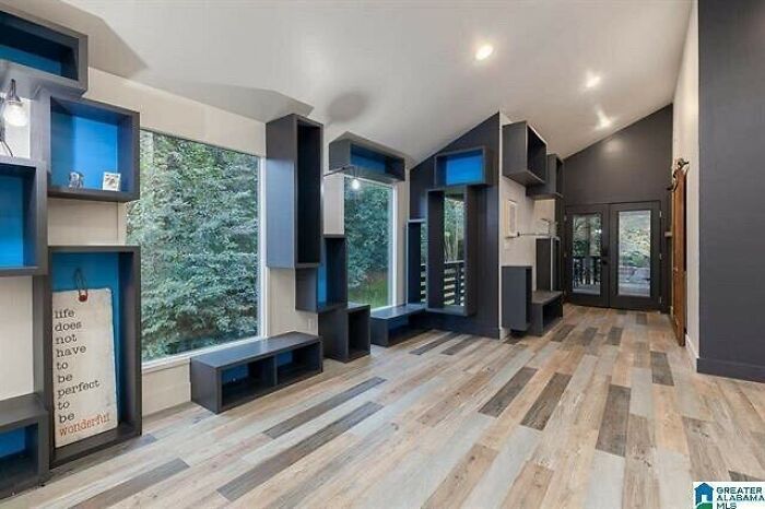 ‘Please Hate These Things’: 30 Absolutely Ridiculous Examples Of Home Decor Done Wrong (New Pics) ‘Please Hate These Things’: 30 Absolutely Ridiculous Examples Of Home Decor Done Wrong (New Pics)