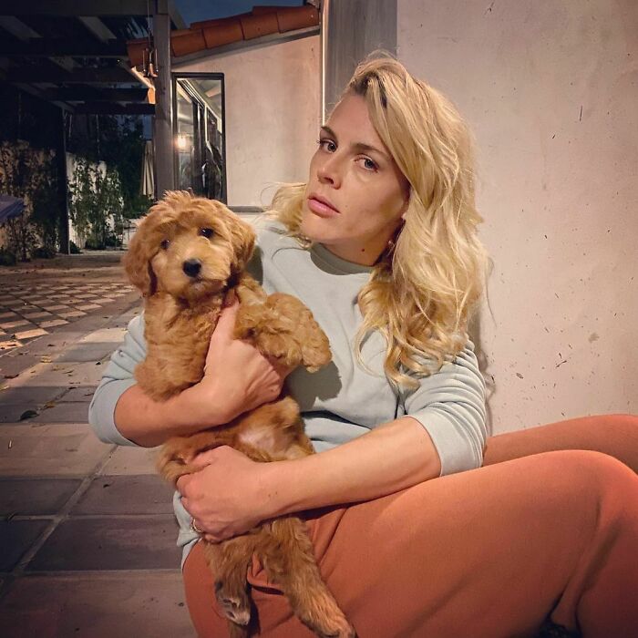 79 Photos Of Celebrities With Pets To Melt Your Heart 79 Photos Of Celebrities With Pets To Melt Your Heart