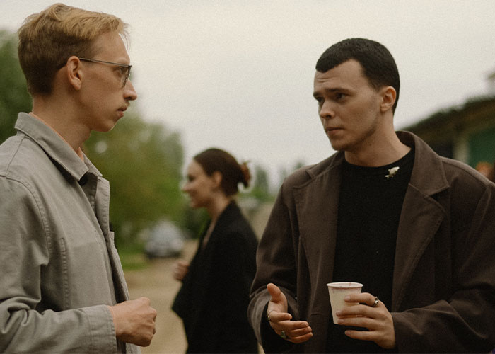 “What 100% Ruins A Movie For You Every Time?” (30 Answers) “What 100% Ruins A Movie For You Every Time?” (30 Answers)