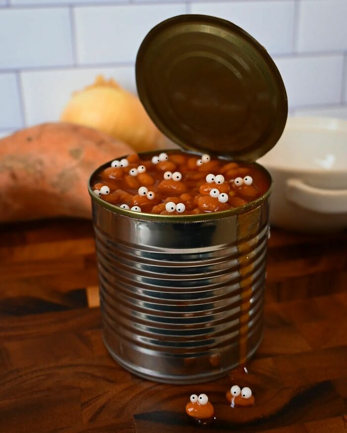 35 Humorous Food Art That This Artist Made By Adding Funny Faces On Top Of Her Creations 35 Humorous Food Art That This Artist Made By Adding Funny Faces On Top Of Her Creations