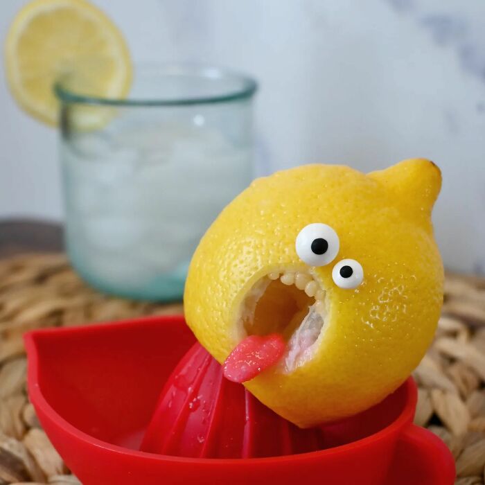35 Humorous Food Art That This Artist Made By Adding Funny Faces On Top Of Her Creations 35 Humorous Food Art That This Artist Made By Adding Funny Faces On Top Of Her Creations