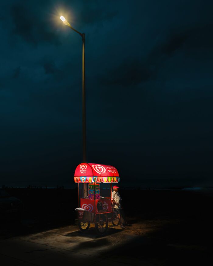 50 Of The Most Fascinating Pictures Shared On This Urban Street Photography Group 50 Of The Most Fascinating Pictures Shared On This Urban Street Photography Group