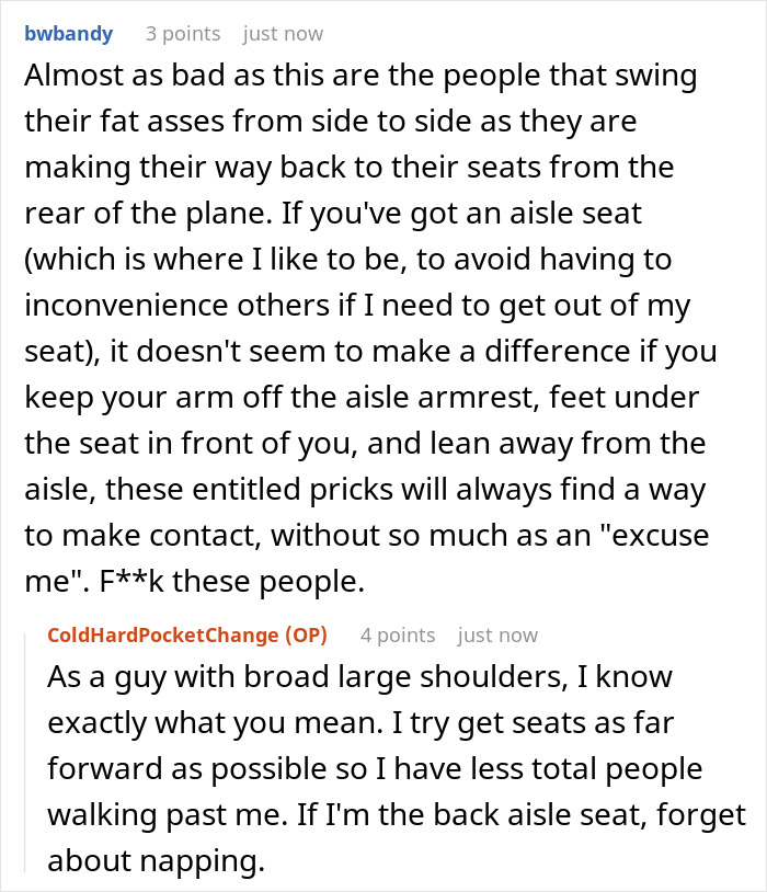 Netizens Applaud This Plane Passenger For Coming Up With The Perfect Revenge On People Who Keep Pulling On Their Seat When Standing Up Netizens Applaud This Plane Passenger For Coming Up With The Perfect Revenge On People Who Keep Pulling On Their Seat When Standing Up