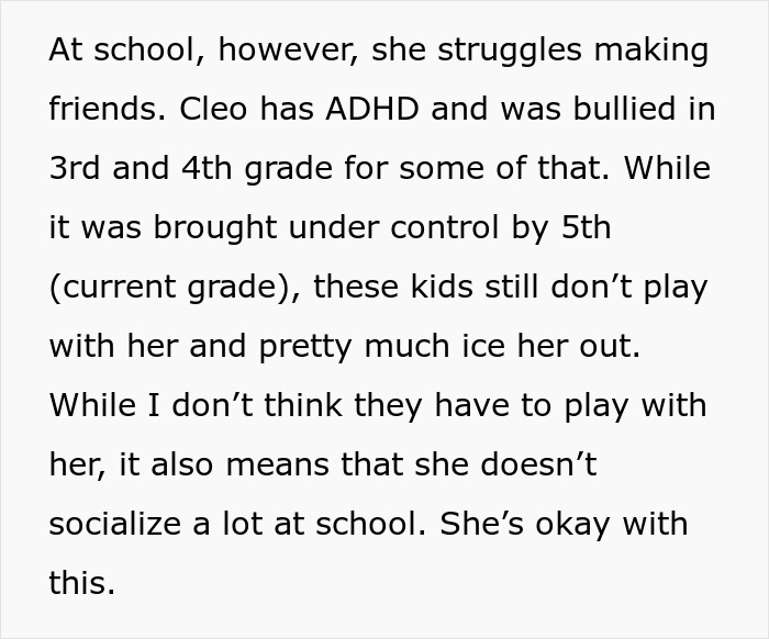 Father Supports His Daughter After The Teacher Took Away Her Book For Reading At Recess, Gets Called A Jerk Father Supports His Daughter After The Teacher Took Away Her Book For Reading At Recess, Gets Called A Jerk