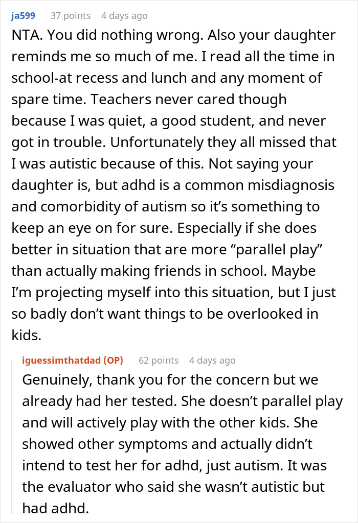Father Supports His Daughter After The Teacher Took Away Her Book For Reading At Recess, Gets Called A Jerk Father Supports His Daughter After The Teacher Took Away Her Book For Reading At Recess, Gets Called A Jerk