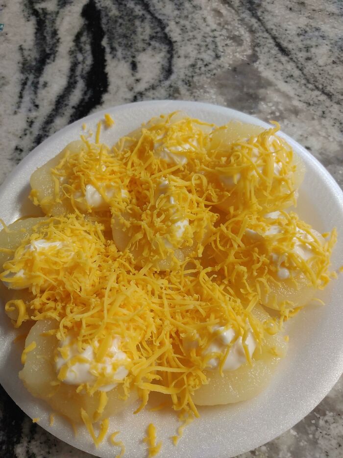 35 People Share “Food Crimes” They Hate The Most 35 People Share “Food Crimes” They Hate The Most