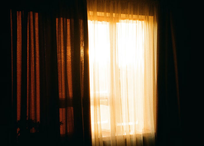 35 Psychiatric Hospital Employees And Patients Share The Creepiest And Most Disturbing Things They’ve Witnessed 35 Psychiatric Hospital Employees And Patients Share The Creepiest And Most Disturbing Things They’ve Witnessed