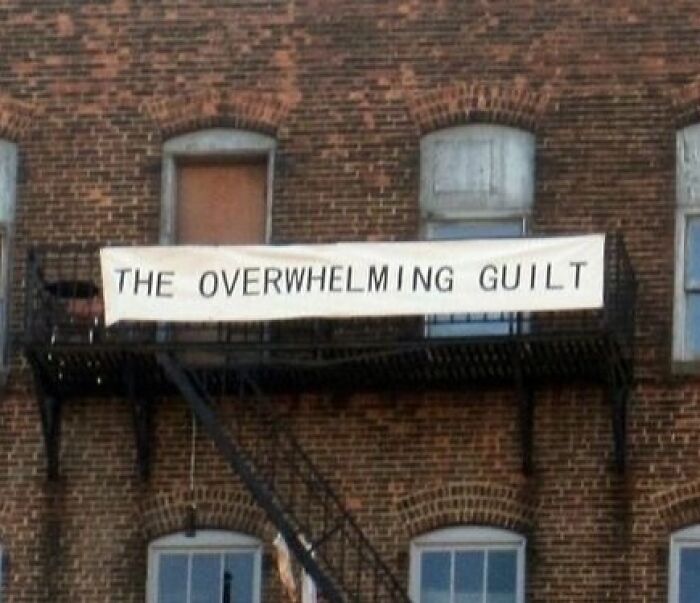 “Ominous Signs”: 50 Creepy Messages Spotted In The Wild “Ominous Signs”: 50 Creepy Messages Spotted In The Wild