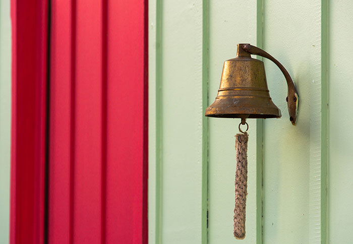 35 People Share Behaviors They Thought Were Normal Because Of Their Family But Realized Were Weird Later On In Life