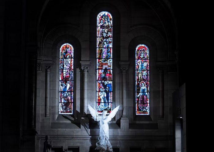 35 People Reveal Deathbed Confessions They’ve Heard That They Can’t Get Out Of Their Heads