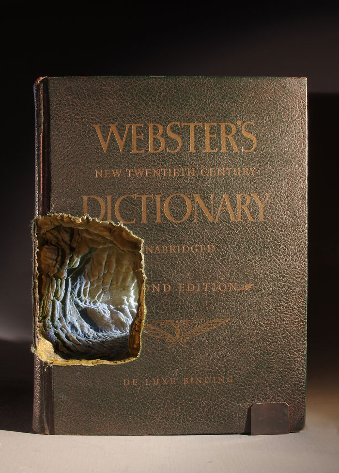 30 Stunning Landscapes That This Artist Created By Carving And Painting Old Books 30 Stunning Landscapes That This Artist Created By Carving And Painting Old Books