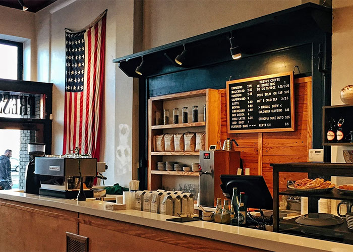 50 Customer Service Workers Share Memorable Interactions That Continue To Haunt Them To This Day 50 Customer Service Workers Share Memorable Interactions That Continue To Haunt Them To This Day