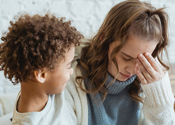 Mom Shares Why She Finds Staying At Home With The Kids More Challenging Than Going To Work, Ignites A Discussion Online Mom Shares Why She Finds Staying At Home With The Kids More Challenging Than Going To Work, Ignites A Discussion Online