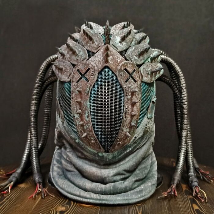 I Upcycled My Old Fencing Mask Into A Cyberpunk Mask I Upcycled My Old Fencing Mask Into A Cyberpunk Mask