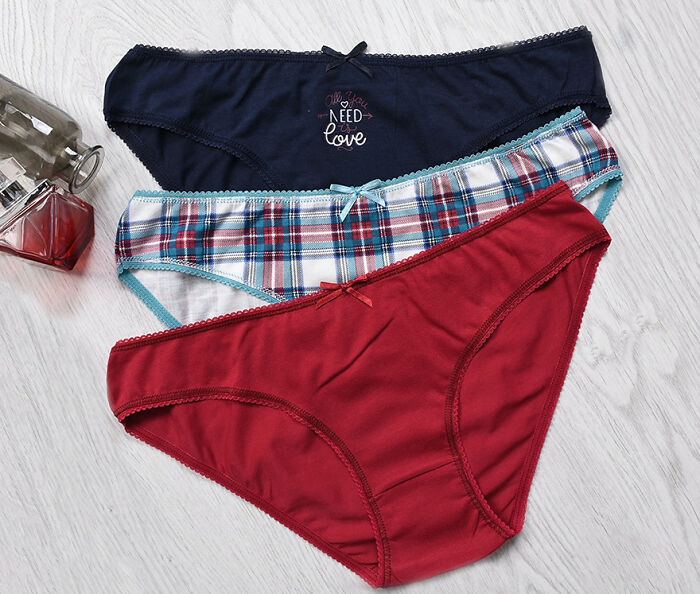 “What Is The Worst Gift You Ever Received?”: 45 Undeniably Bad Gifts, As Shared By The Bored Panda Community “What Is The Worst Gift You Ever Received?”: 45 Undeniably Bad Gifts, As Shared By The Bored Panda Community