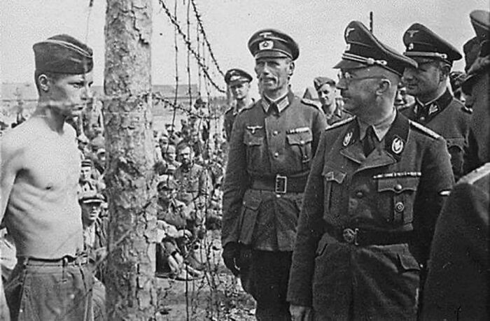 50 Incredible History Moments That Were Caught On Camera Decades Ago 50 Incredible History Moments That Were Caught On Camera Decades Ago