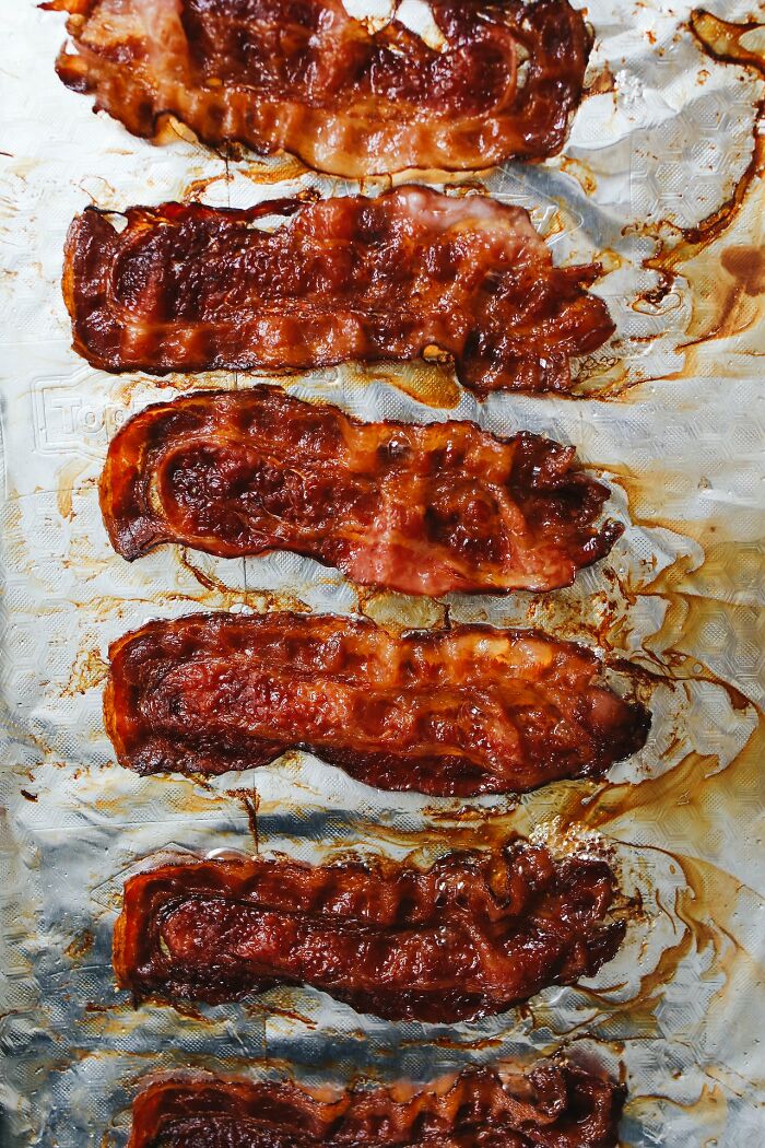 &ldquo;What&rsquo;s Something In [A Person&rsquo;s] Kitchen That Immediately Tells You They&rsquo;re A Good Cook?&rdquo;