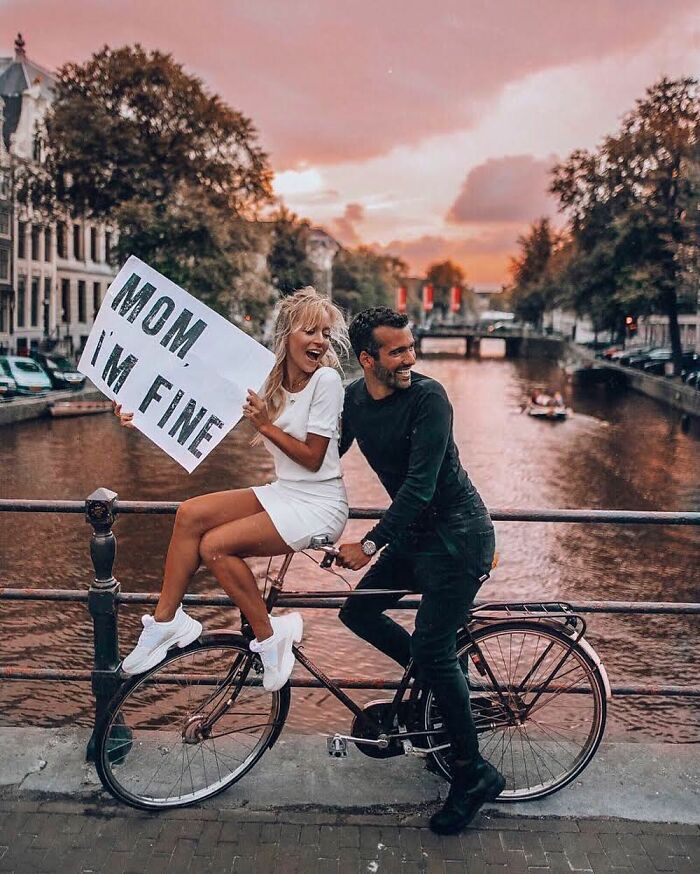 30 Wholesome Pics Of Man Reassuring His Mom Of His Wellbeing Whilst He Explores The World (New Pics) 30 Wholesome Pics Of Man Reassuring His Mom Of His Wellbeing Whilst He Explores The World (New Pics)