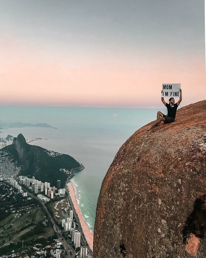 30 Wholesome Pics Of Man Reassuring His Mom Of His Wellbeing Whilst He Explores The World (New Pics) 30 Wholesome Pics Of Man Reassuring His Mom Of His Wellbeing Whilst He Explores The World (New Pics)