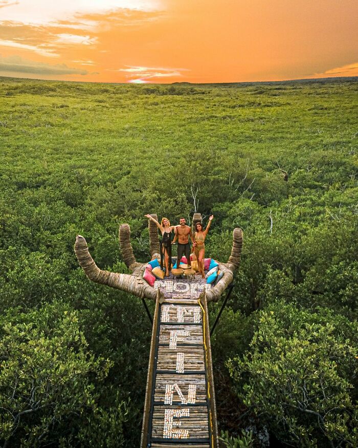 30 Wholesome Pics Of Man Reassuring His Mom Of His Wellbeing Whilst He Explores The World (New Pics) 30 Wholesome Pics Of Man Reassuring His Mom Of His Wellbeing Whilst He Explores The World (New Pics)