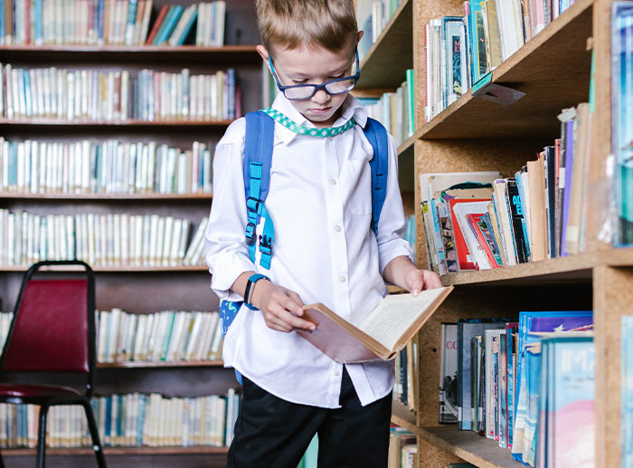 30 Adults Share The Worst Things Their Teachers Did That They Still Can&rsquo;t Get Over