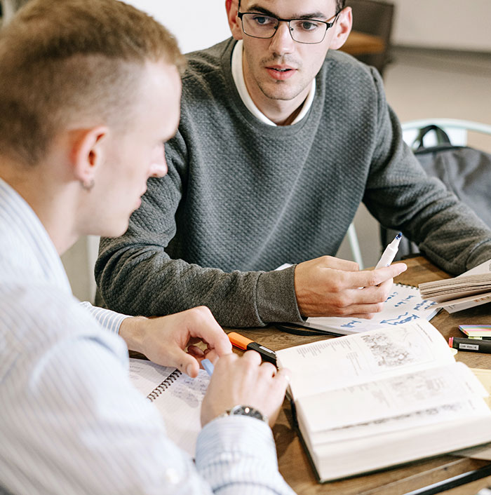 30 Adults Share The Worst Things Their Teachers Did That They Still Can&rsquo;t Get Over