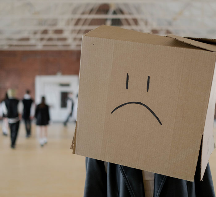 30 Adults Share The Worst Things Their Teachers Did That They Still Can&rsquo;t Get Over