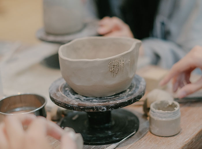 30 Adults Share The Worst Things Their Teachers Did That They Still Can&rsquo;t Get Over