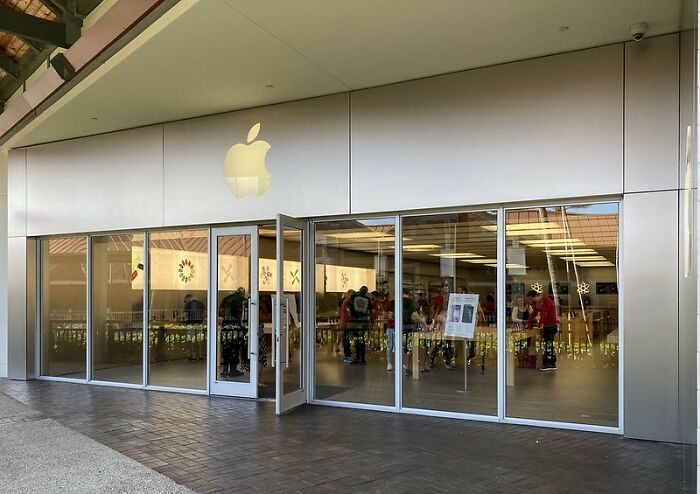 35 Stories About Customers Who Fell From The Confused Tree And Hit Every Branch On Their Way Down 35 Stories About Customers Who Fell From The Confused Tree And Hit Every Branch On Their Way Down