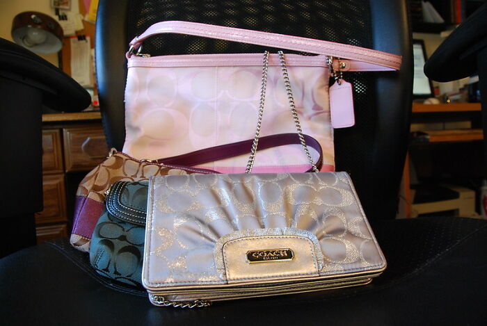 27 People Answer “Why Did That One Kid Get Expelled?” 27 People Answer “Why Did That One Kid Get Expelled?”